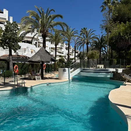 Anais Marbella